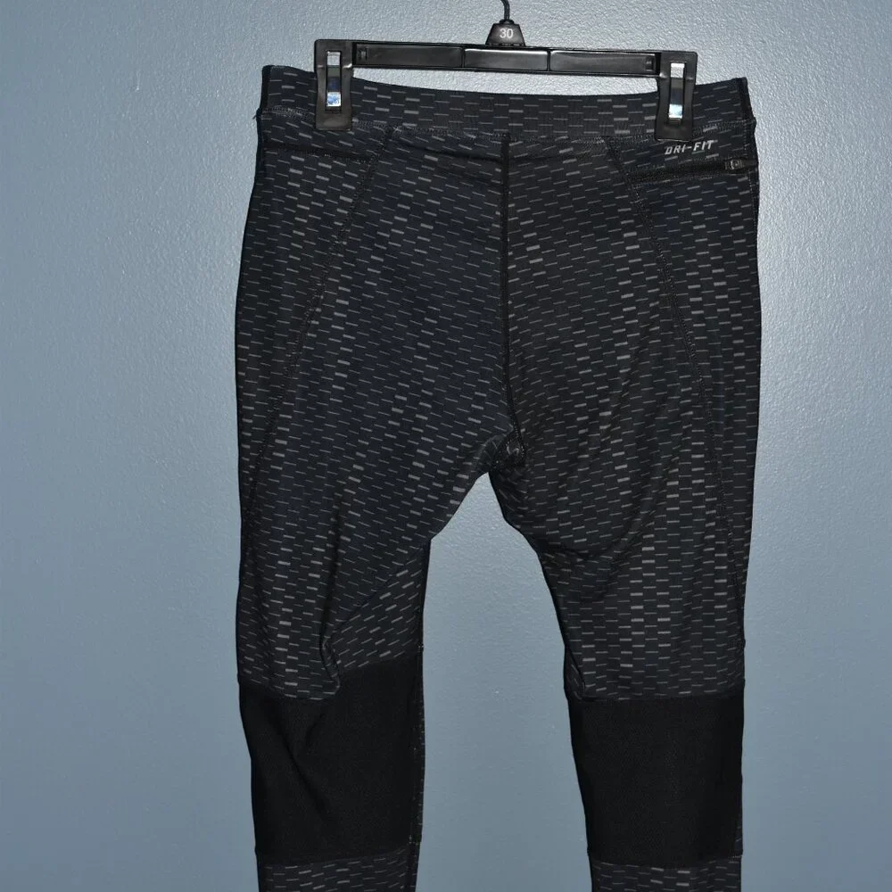 Nike Dri-Fit running tights size Small‎